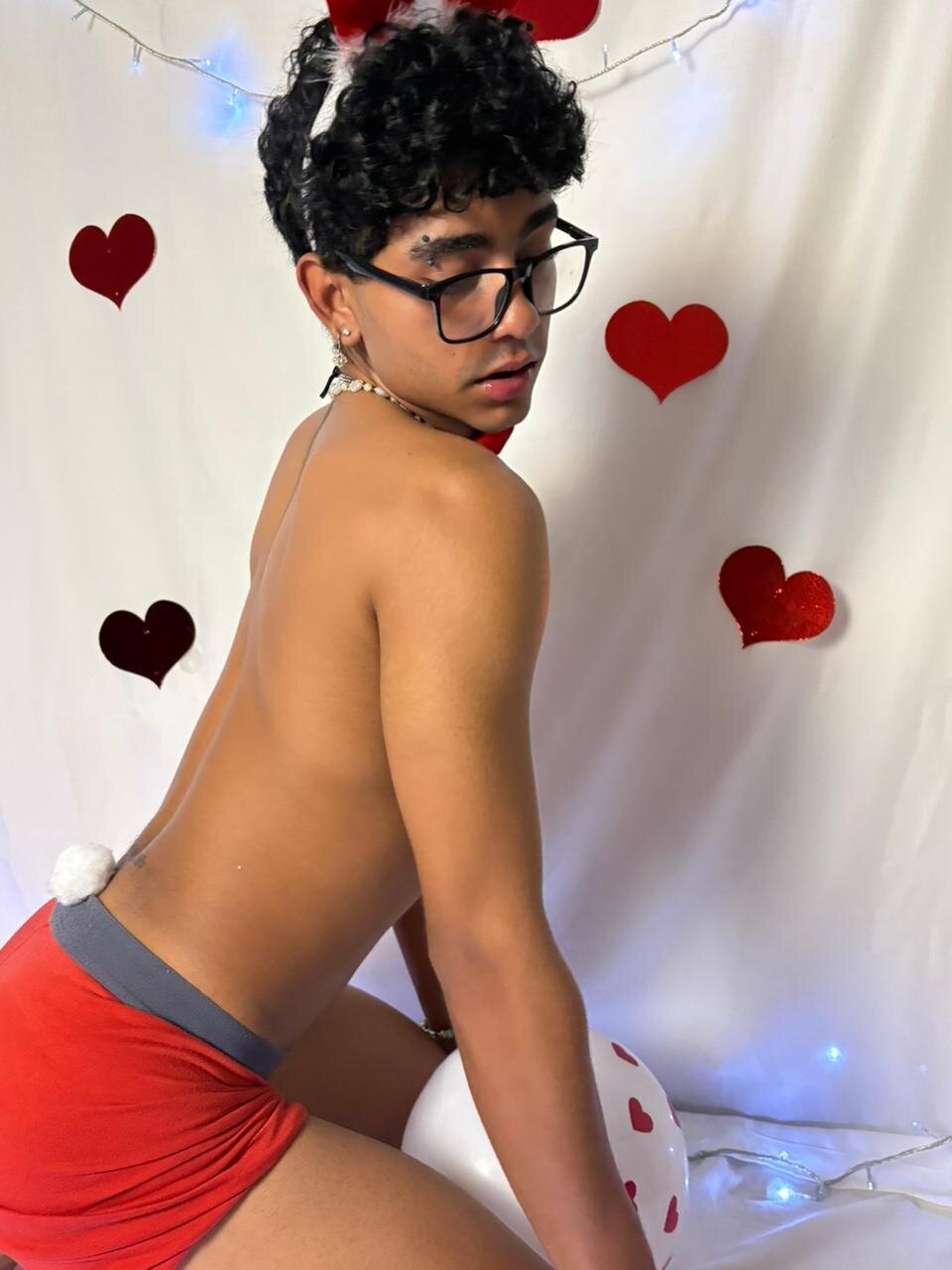 Mike_thomsonn 님의 트렌드 중인 사진  5200개