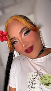 AuroraRoss Public Pic 7