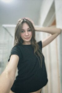 NeliaVandresar winter day Pic 4