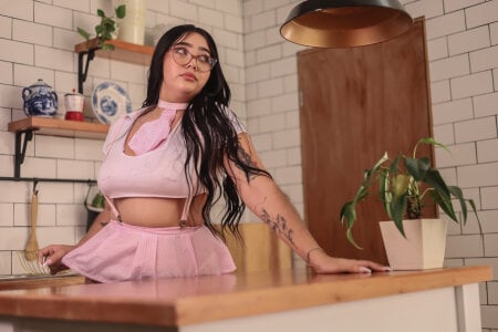 MelinaCruz PINK 🌸 Pic 3