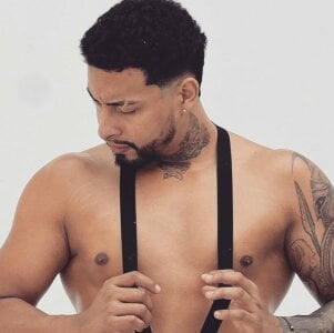 christopher_palmerjs kullanıcısının Mi cuerpo te espera albümü -  2 fotoğraf