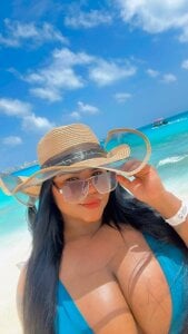 ava_malaikaaa 🌊☀️🏝️🐚 slika 8