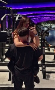 Live od IsabellaCouplee  3 snímek