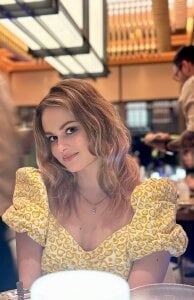 NanoAurora: Public ( 3 фото)