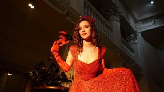 AliceAtkins Public Pic 2