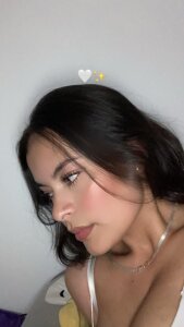 Cherry_Baddie Public Pic 4