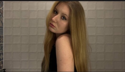AmyStewart The beautiful Tara💞 Photo