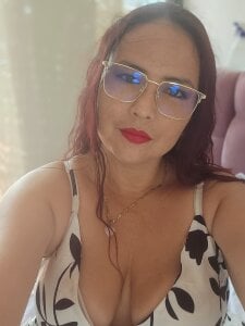 ScarlettBoobs_ Public Pic 4