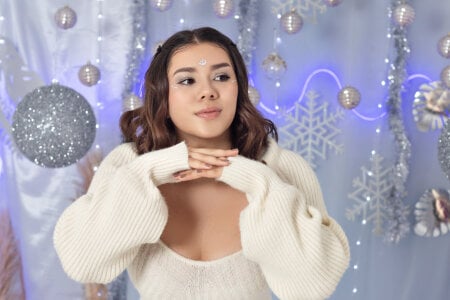 EmmaSulivan Merry Christmas❄⛄ Pic 5