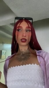 Eli-Bluee Public Foto