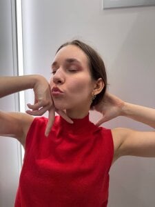 PetraHambelton Like fire Pic 2