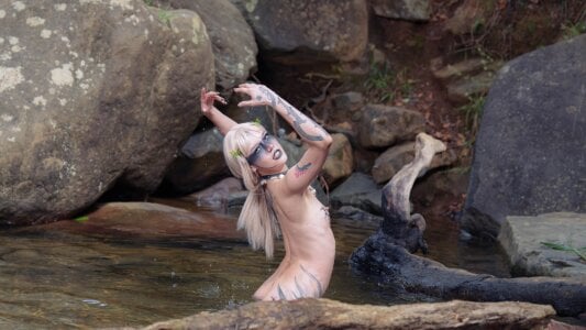 nix_wolf When Desire Burns 🔥💕 Gambar 2