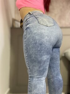 Scarlett_grey1 Let’s make love w my jeans🫣🍑 XXX Photo 4