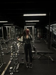 StacyHarland My Holiday Pic 8