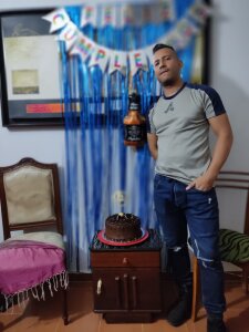 MatBrussel Mi Cumpleaños صورة واحدة|MatBrussel Mi Cumpleaños صورتان|MatBrussel Mi Cumpleaños  3 صور|MatBrussel Mi Cumpleaños  3 صورة