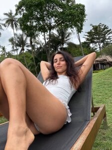 Izabella_Bella At the sea 🌊 รูป  9