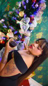 Karina_Andrade Jingle Bell Rock Gambar 4