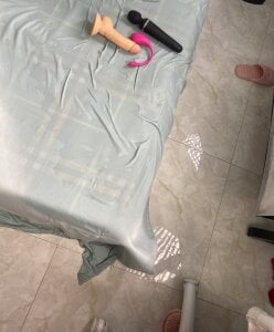 💦💦💦🙈🙈🙈 de Cherry-26  2 Imagens