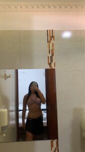 taamy_desire Public Pic 2