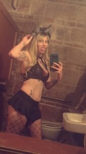 wolfgirl97 Public Pic 3