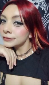 _ari_gato_ Red Pic 3