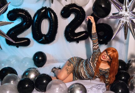 MadelaineJones New Year ✨ Pic