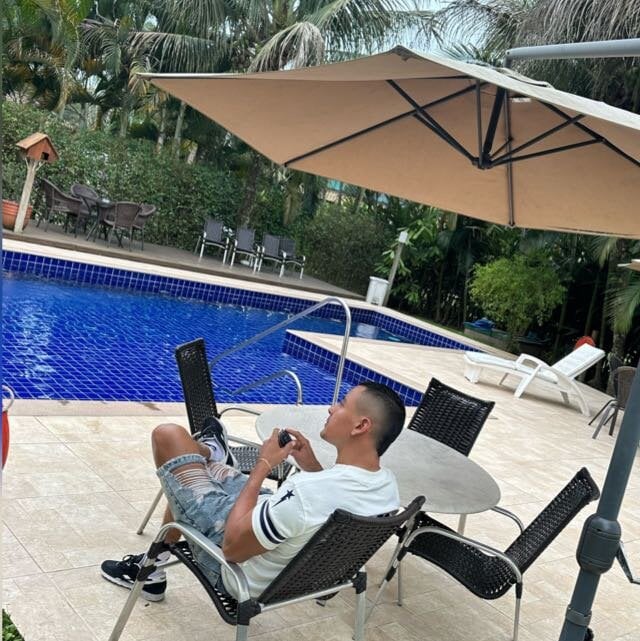 Foto  1596 de Paul22cm- – em alta