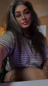 Alix_Valentine Cutsie 🎀💋 Pic 3