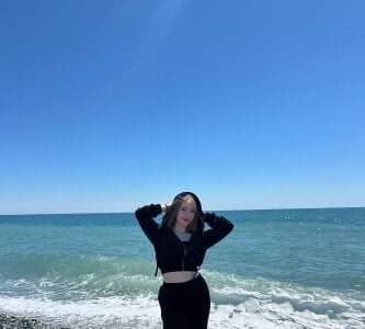 LaraKrein_lk Lara and her life Pic 3