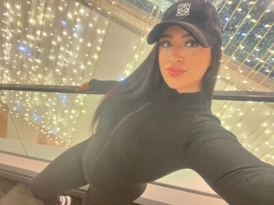 MissOliviaRose Casual ones 🖤 Pic