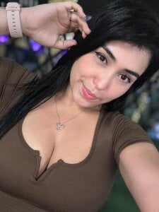 emmamilk6 nice night ✨ Pic 3