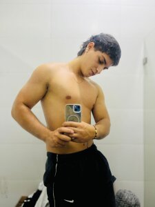 Apolo_moon18 💙 Pic 3