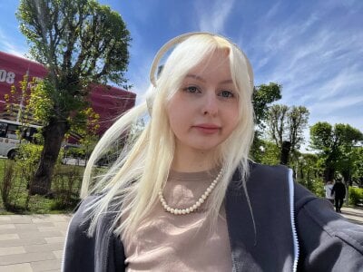 AdeleSilvy Public Bilde 4