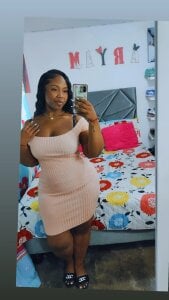 Megaanfox Public Pic