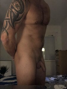 Tommyzzzzzz Public Immagine 