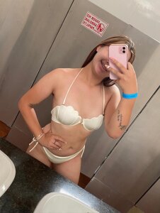 camilla_weit Public Pic