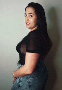 Selena_Noir: Public ( 2 фото)