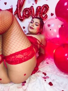 Nathali_Adans “Skin, Desire & Valentine’s 💄❤️” Pic 6