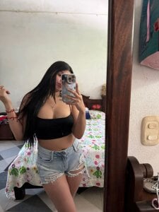 maya_conner2 Public Pic 2