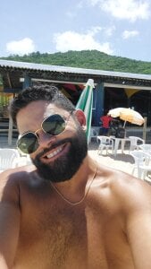 Barbudo-BDSM kullanıcısının Eu no dia a dia albümü -  3 fotoğraf