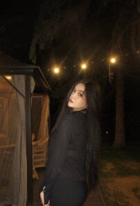 ZenaMbounu Public Pic