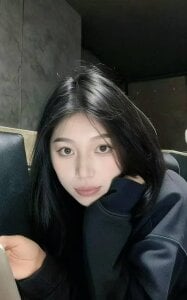 lingbb888 哈喽 Pic 2