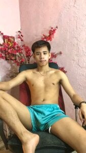 urasianbigcock juneheart Pic 4