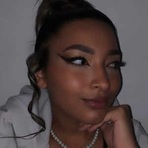 EstelleSchmeichel Public  2. fénykép