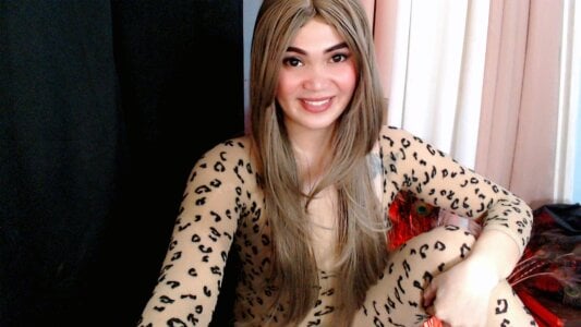 Felicity_lux MAKE ,E YOURS Pic 2