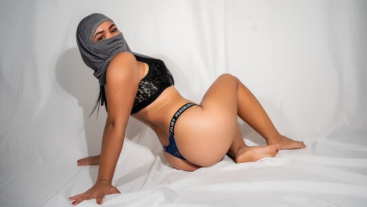 Layla_arabelle lingerie Pic