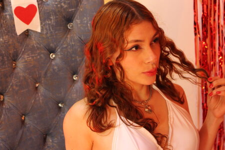 Katy_Van San Valentine 2026 Fotka 5