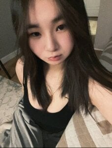 twittykiki's XXX Nude Photo 1