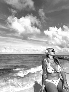 sara__stone1 ☀️💥🍃🦋 Pic 2