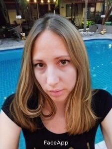 Elizabeth_Andersonn Public slika 4